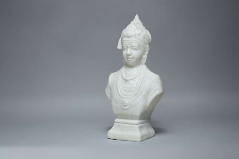 Lord Basaveshwara Basavanna Basav Idol (ಬಸವೇಶ್ವರ 101)(Marble Dust) - Image 7